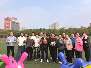 趣味运动聚合力 同心同行暖人心...